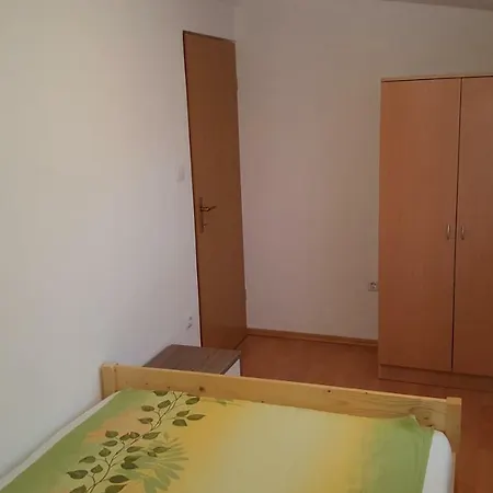 Apartament Marina *